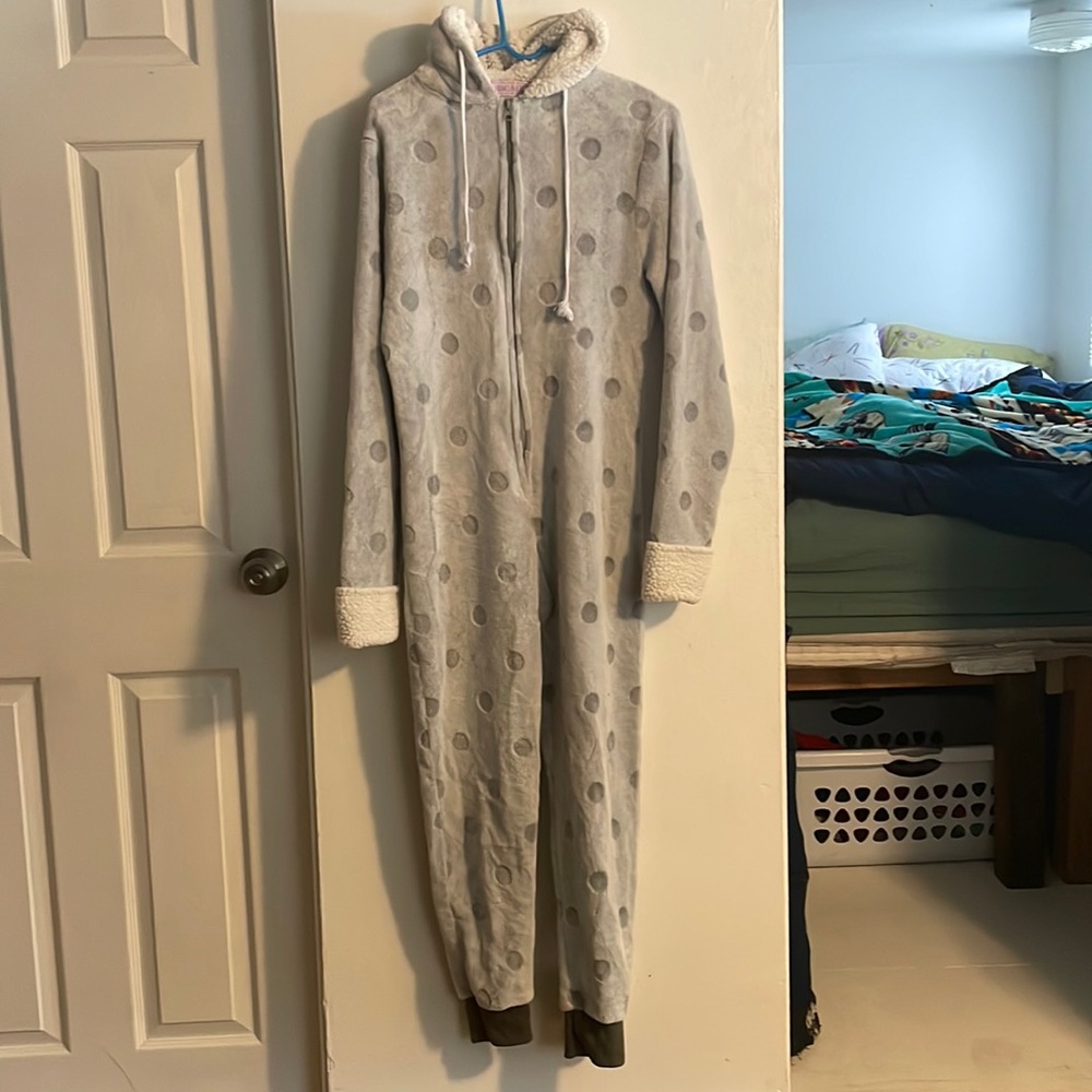 Womens fuzzy one piece pajamas